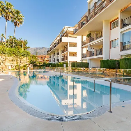 Golf, Family & Semi-penthouse Apartment *